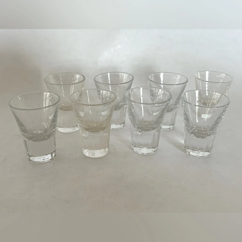 Lot Of 8 Vintage Anchor Hocking Shot Glasses Thick Bottom Clear Glass‎ 1 oz